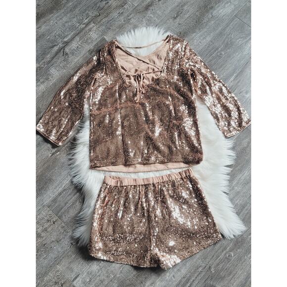NWT Anthropologie Sequined Shimmer Shorts & Top Set - Size 4 - Picture 6 of 12